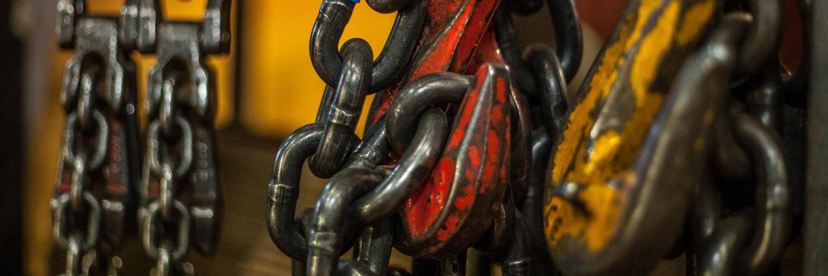 Industrial chains and lifting equipment